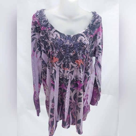 ONE WORLD Tops - One World Longsleeve Purple/Pink Top XL
